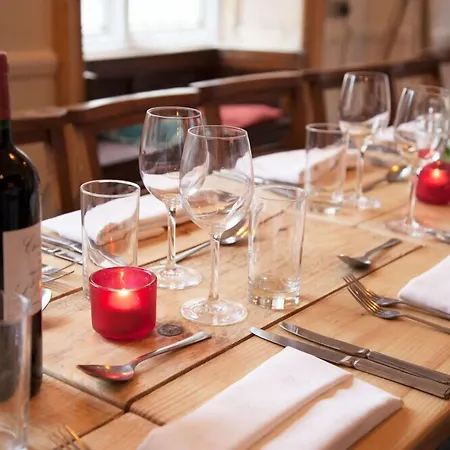 The Rodney בריסטול