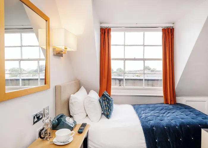 The Rodney 3* Bristol