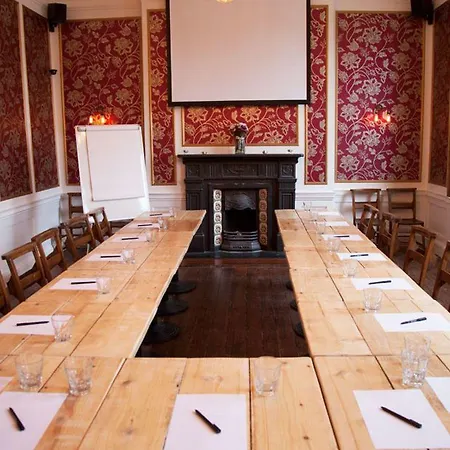 The Rodney Hotell Bristol