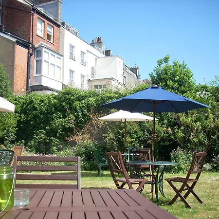 The Rodney Hotell Bristol