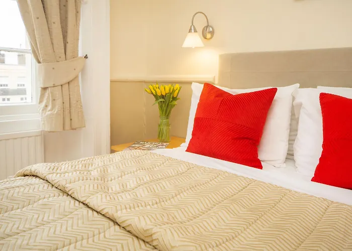 The Rodney Hotell Bristol